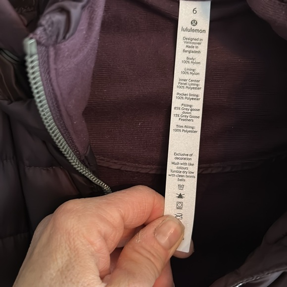 Lululemon Brave the Cold Puffer Coat, 700-fill-Power, *Black Cherry EUC - Picture 3 of 5